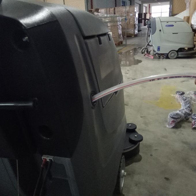 Máquinas comerciais recarregáveis da limpeza do assoalho, máquina reciclável do líquido de limpeza do assoalho de telha 0