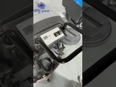 Limpador de chão com controlo fácil